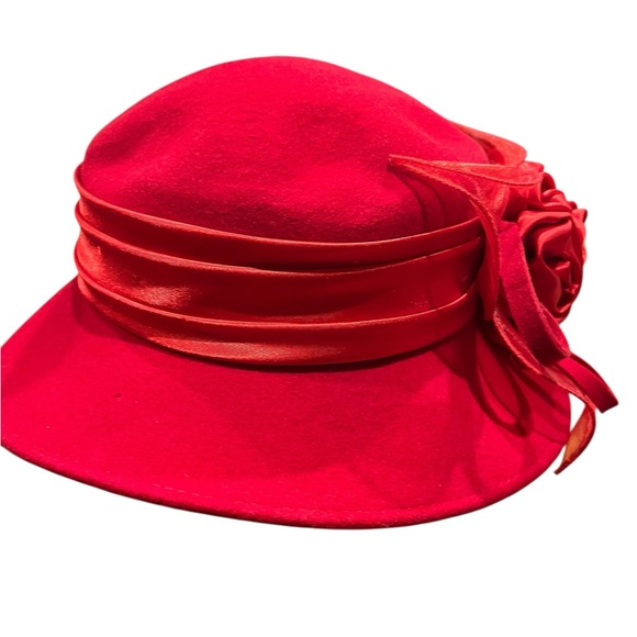 Vintage red wool derby/church hat - Picture 3 of 8